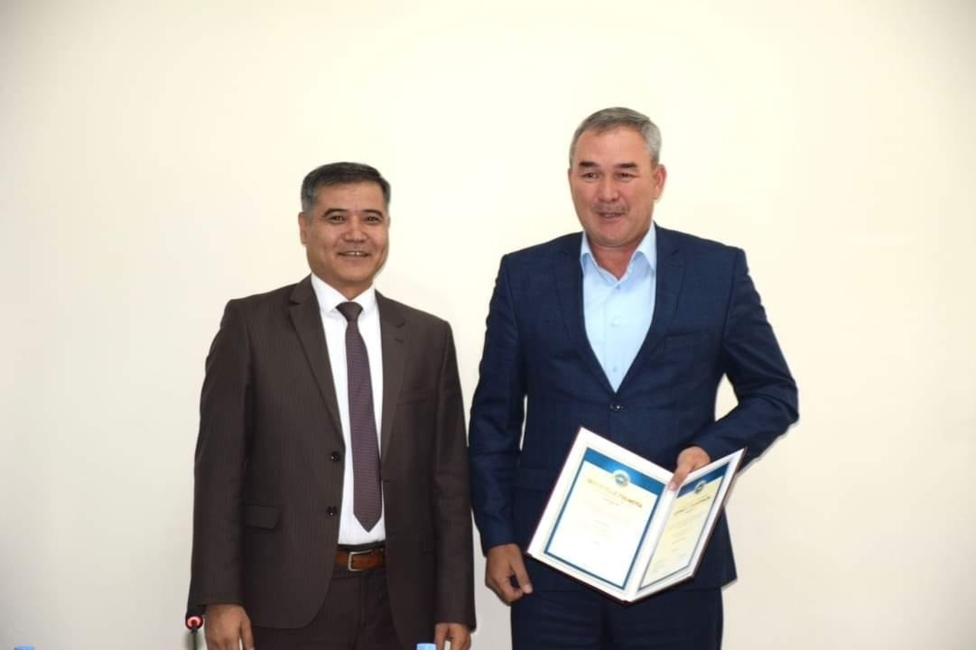 ​ТҮРКІСТАН: АССАМБЛЕЯ МҮШЕЛЕРІНІҢ ҚАТЫСУЫМЕН РЕСПУБЛИКА КҮНІНЕ ОРАЙ ДӨҢГЕЛЕК ҮСТЕЛ ӨТТІ